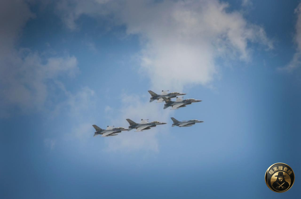 又要打了吗？泰国F-16战机深夜在柬埔寨边境轰鸣

6月