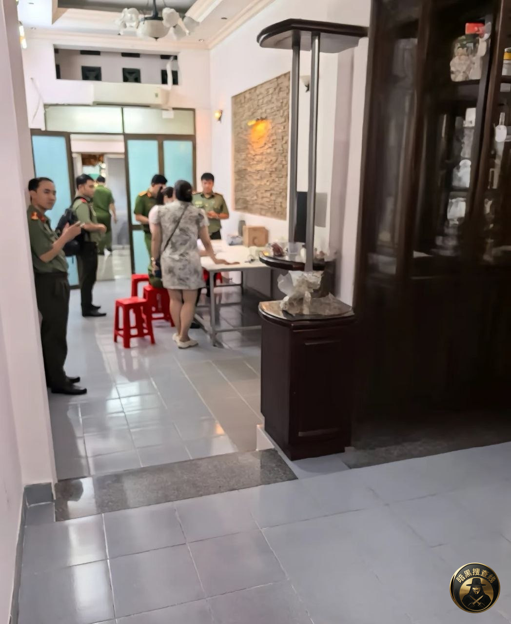 #群友投稿：据说越南最近严查，推推们一定要注意！

刚才
