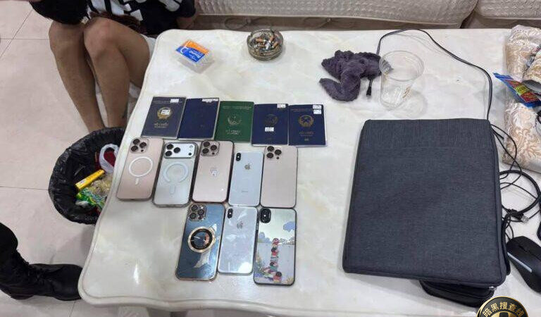 金边警方突袭一公寓大楼 抓获6名企图销毁证据的越南籍嫌犯