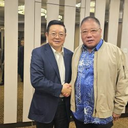 Secretary-General of ASEAN Meets with Minister of Tourism, Arts and Culture of Malaysia