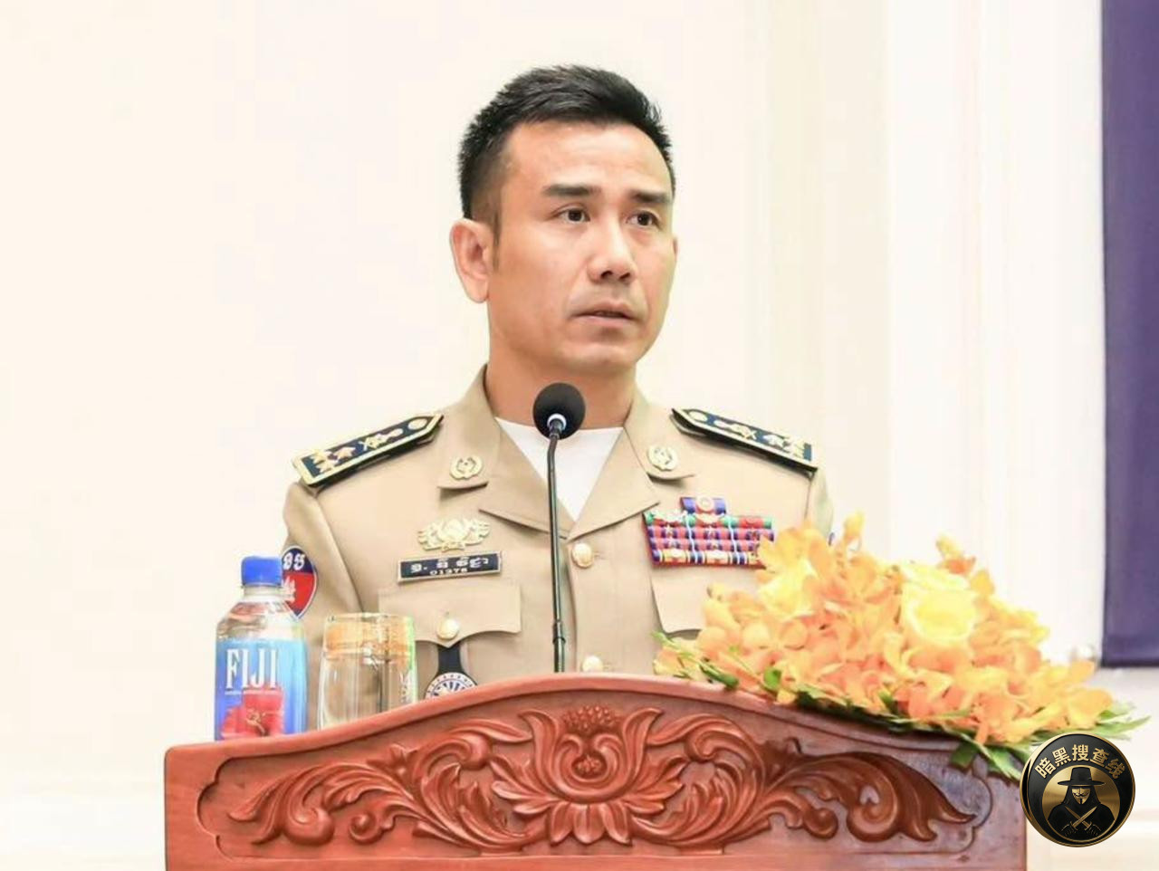 洪森女婿发出警告:电诈集团正以300至600美元高薪拉拢柬埔 洪森女婿发出警告:电诈集团正以300至600美元高薪拉拢柬埔