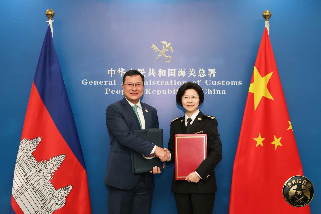 柬埔寨菠萝蜜获准输华
7月15日,柬埔寨农林渔业部部长 柬埔寨菠萝蜜获准输华
7月15日,柬埔寨农林渔业部部长