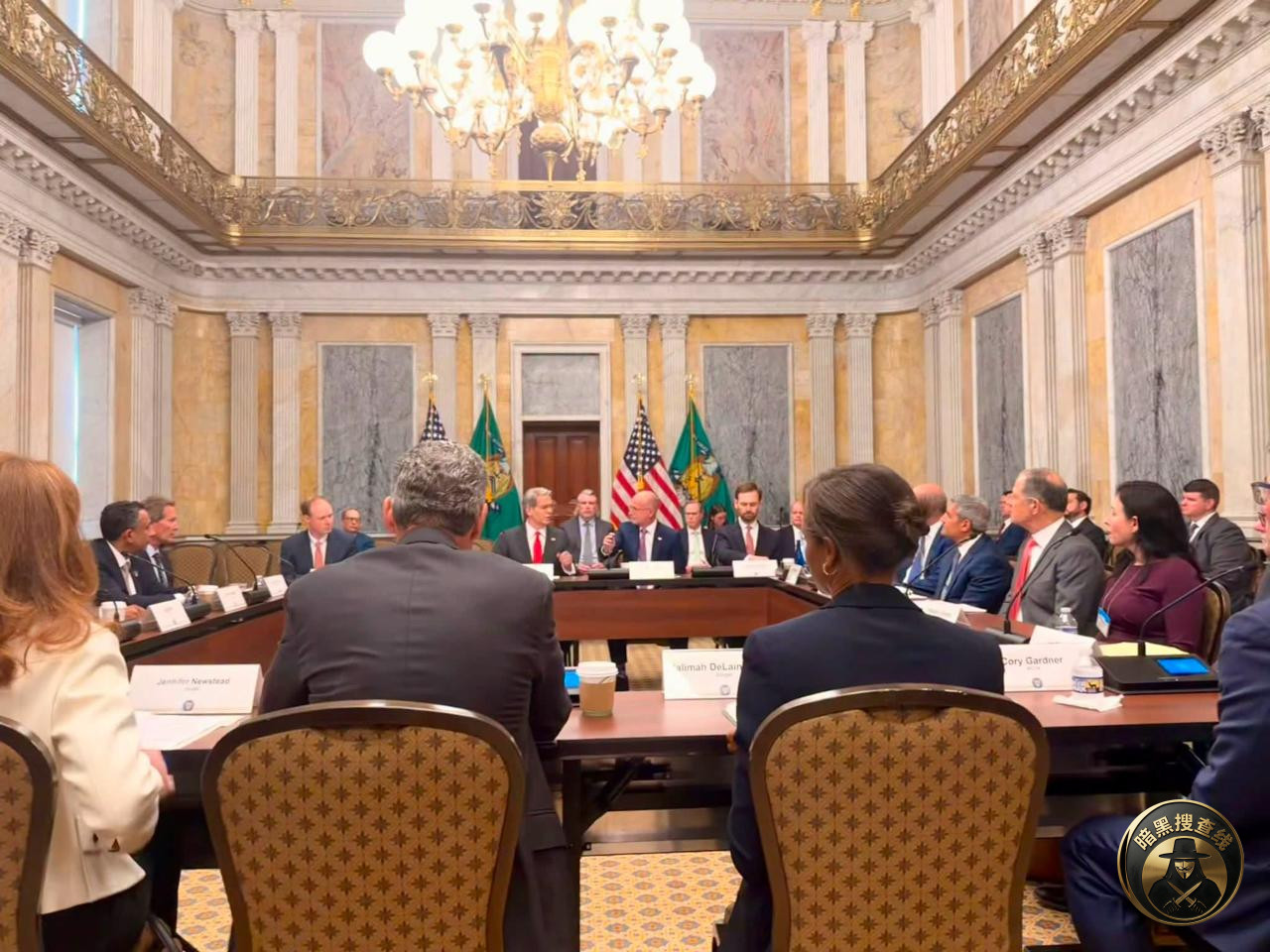 🇺🇸 特朗普政府正在严厉打击各类诈骗与欺诈行为
美国联 🇺🇸 特朗普政府正在严厉打击各类诈骗与欺诈行为
美国联