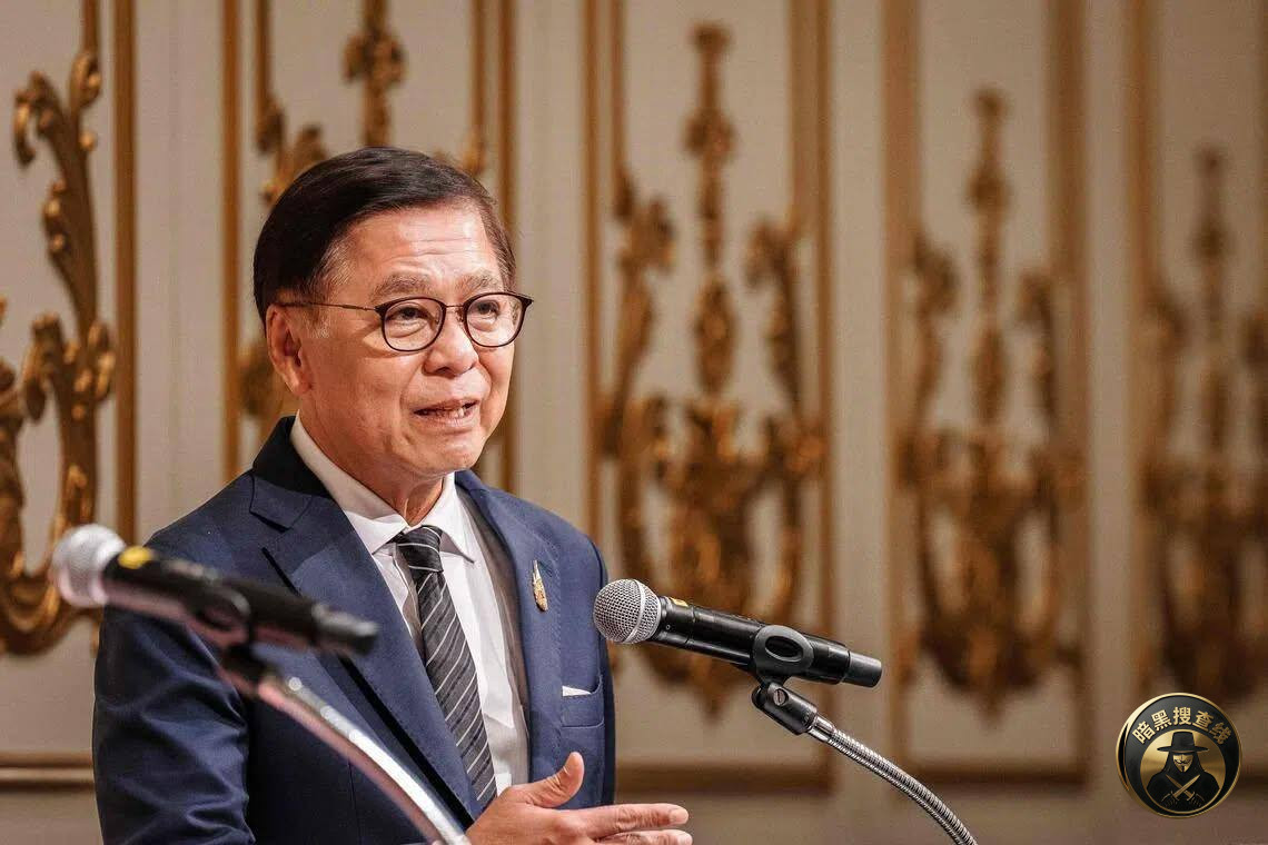 中国交付柬埔寨39辆坦克,泰国表达关切
7月21日,针 中国交付柬埔寨39辆坦克,泰国表达关切
7月21日,针