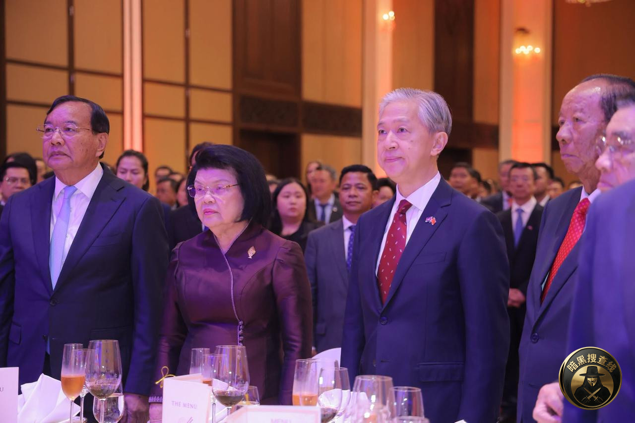 中国驻柬大使馆举行国庆77周年招待会
昨天,中国驻柬埔 中国驻柬大使馆举行国庆77周年招待会
昨天,中国驻柬埔