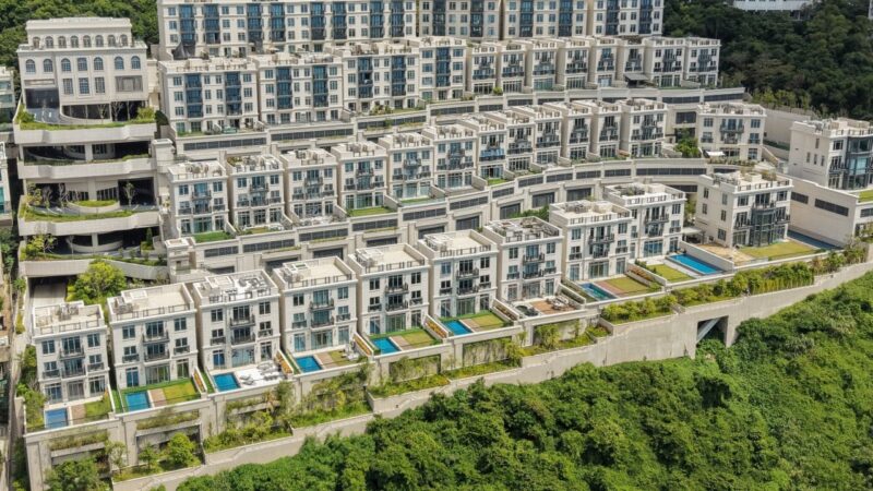 Developer of One Stanley pledges 6-year warranty and checks amid steel bar probe