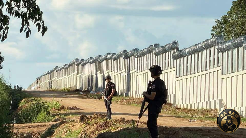 泰国军方消息显示，泰国尖竹汶府与柬埔寨接壤地区的边境隔离墙工